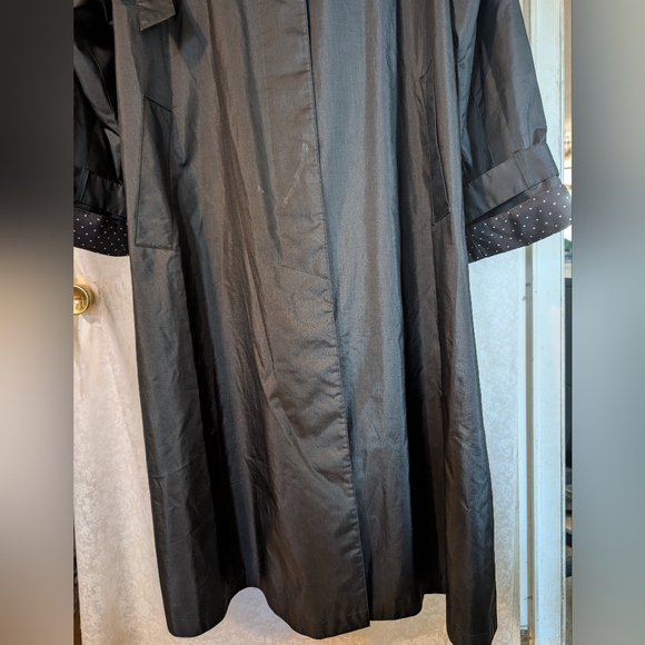 British Mist Women's Full Length Black Coat w Polka‎ Dot Detail Sz.14 - Picture 3 of 16